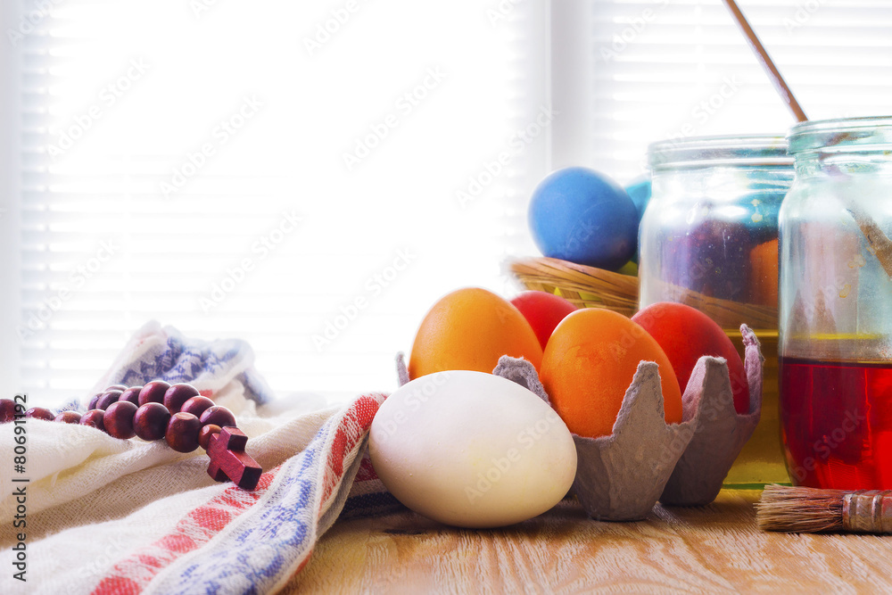 Coloring Easter eggs and light Coloring Easter eggs and light