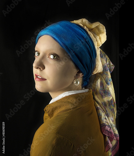 Φωτογραφία Photo tribute to Vermeer's Girl with a Pearl Earring