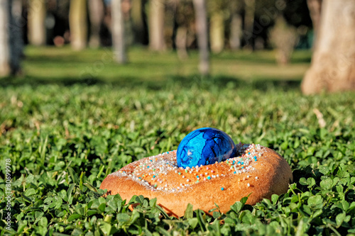 Wallpaper Mural Easter cake Torontodigital.ca