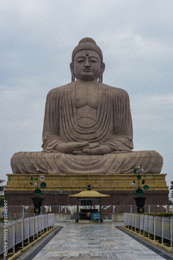 Fototapeta premium Buddha statue in Bodhgaya