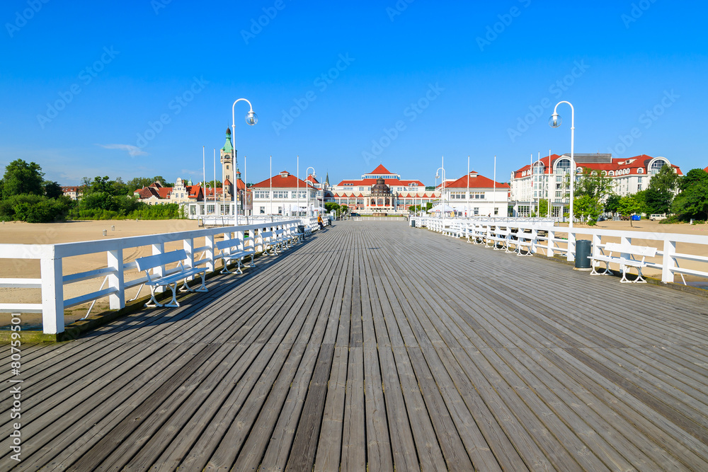 Fototapeta premium Wooden pier in Sopot seaside town in summer, Baltic Sea, Poland