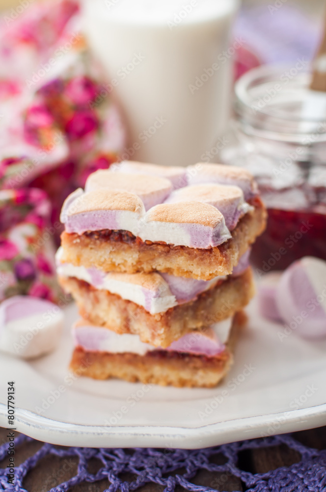 Marshmallow Jam Slices with a Glass of Milk Marshmallow Jam Slices with a Glass of Milk