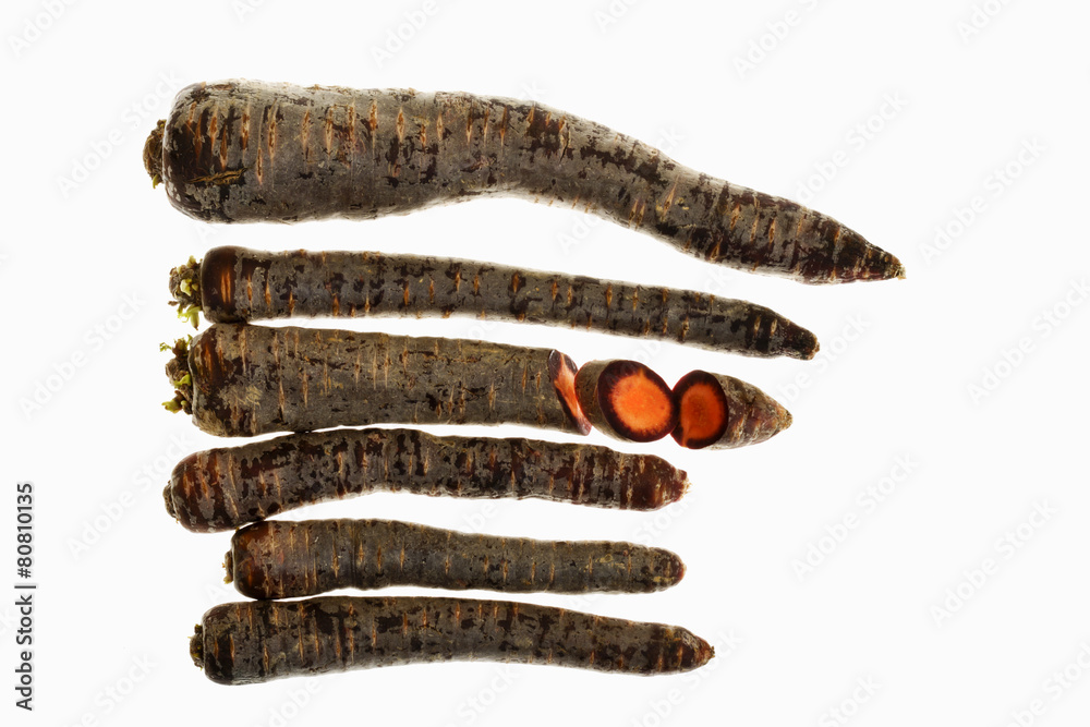 Schwarze Karotten, Schwarze Urmöhren, Purple Haze Stock-Foto | Adobe Stock