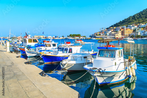 A view of a port in Kalymnos island, Greece © Marcin Krzyzak