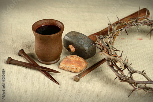 Obraz na plátne Communion Nails and Crown of Thorns