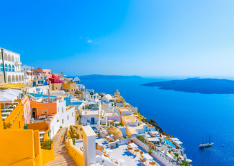 Wandcirkels Santorini Uitzicht op zee bij Fira  © imagIN photography