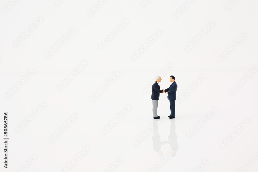 握手する男性イメージ 握手する男性イメージ