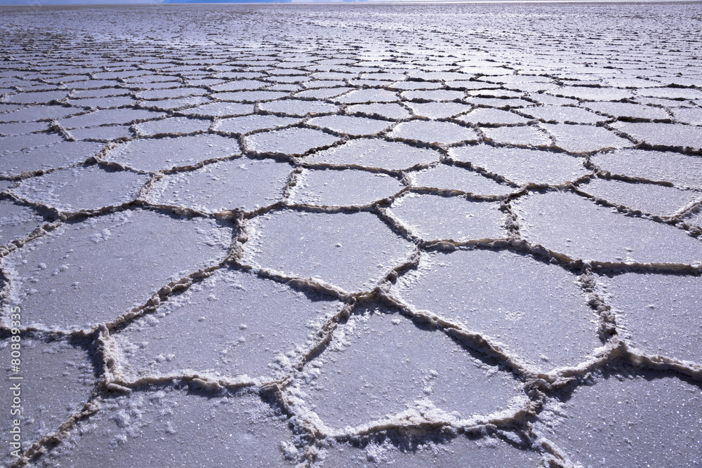 乾季ののウユニ塩湖 Stock Photo Adobe Stock