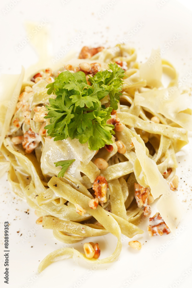 pasta with cream cheese and cedar nuts