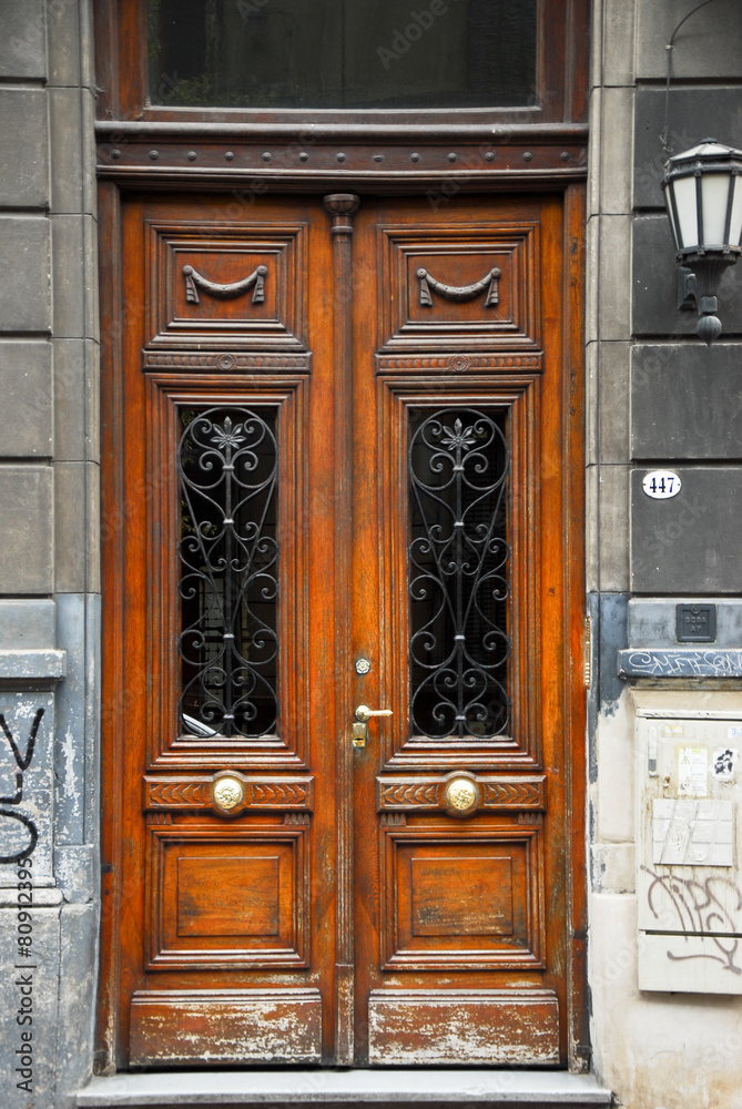 San Telmo door San Telmo door