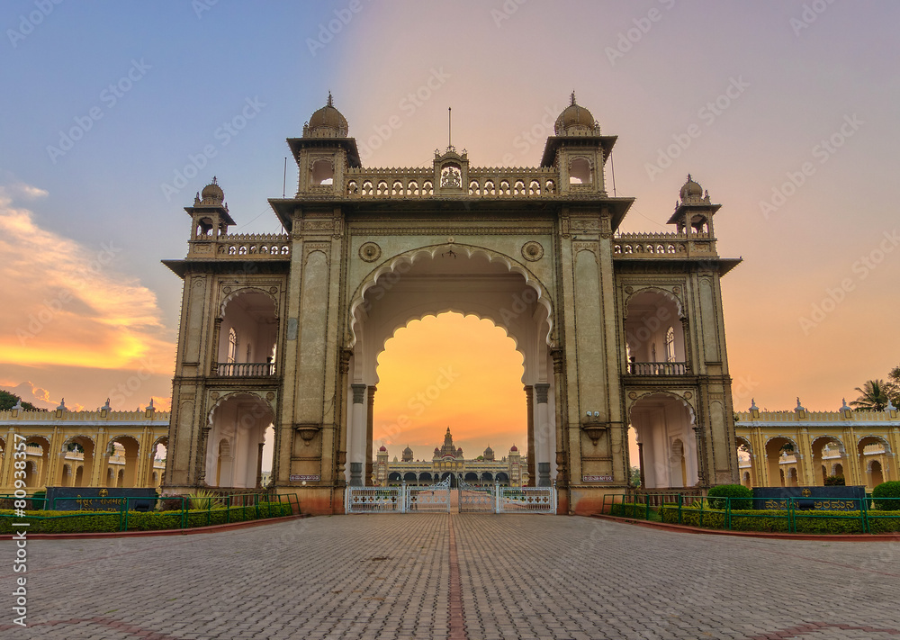 Obraz premium sunset at Mysore Palace, India