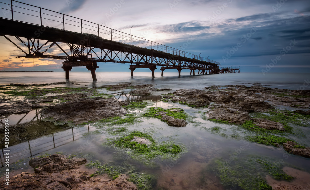 Obraz premium Rocky beach at sunrise near Shabla, Bulgaria