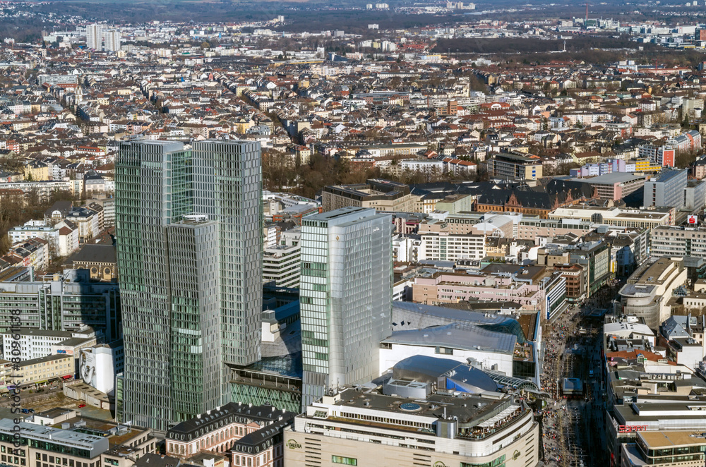 Obraz premium City skylines from top
