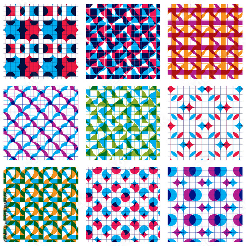 Set of multicolored grate s...
