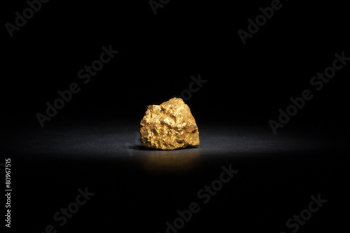 nugget gold photo