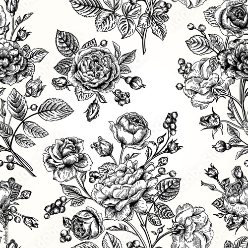Seamless pattern wit roses.