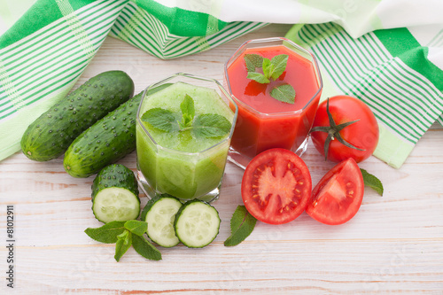 Tomato, cucumber Juice and vegetables