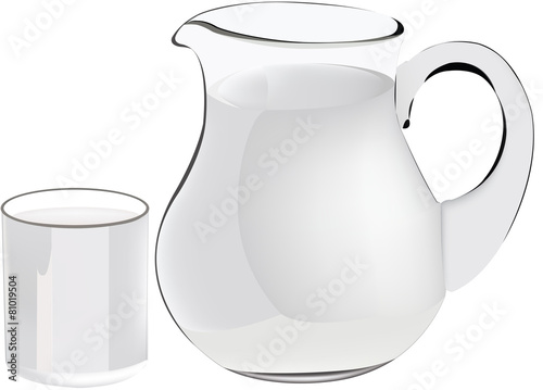 caraffa e bicchiere di latte