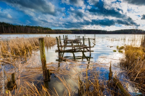 Fototapeta Naklejka Na Ścianę i Meble -  Lake with old destroyed pier