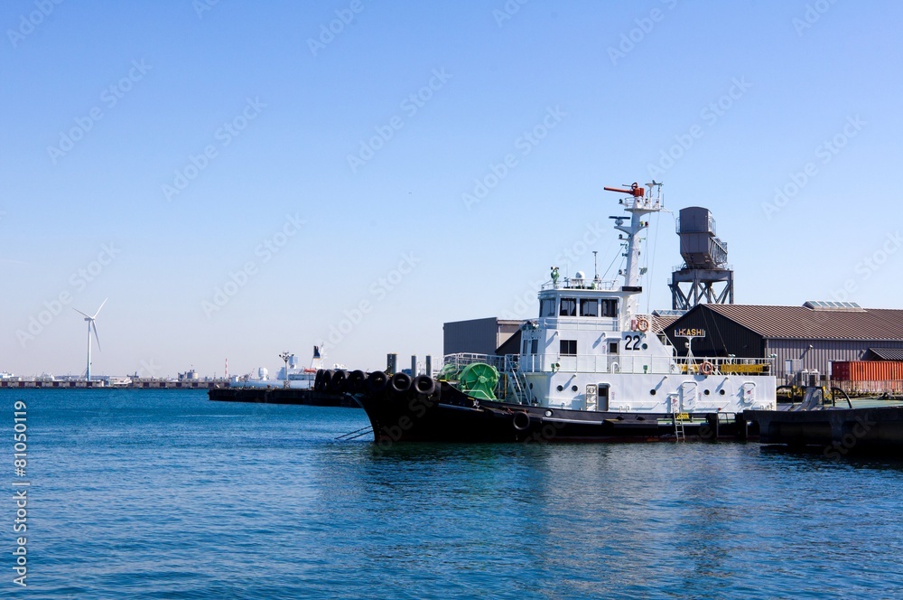 Yokohama Bay white guard ship,Background factory area Yokohama Bay white guard ship,Background factory area