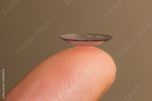 Contact lens