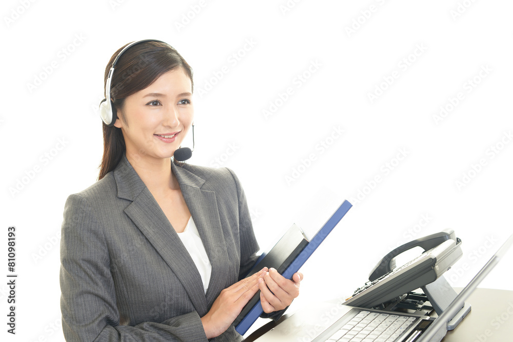 笑顔のオペレーター 笑顔のオペレーター