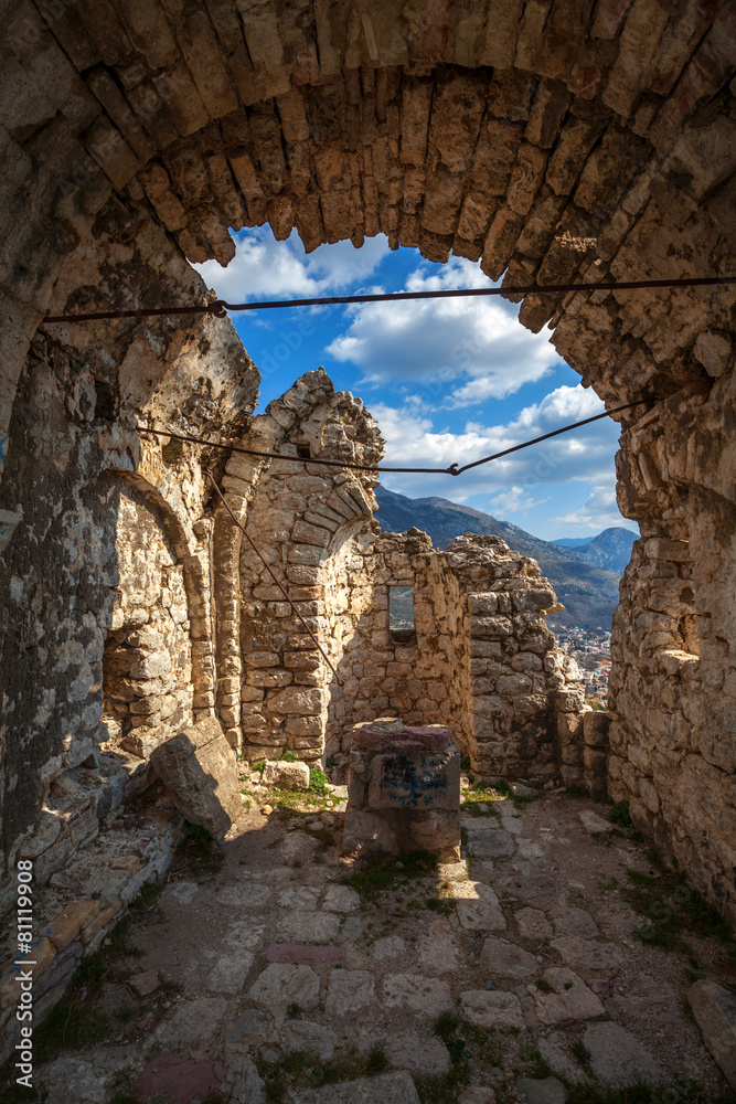 Naklejka premium Ancient fortress