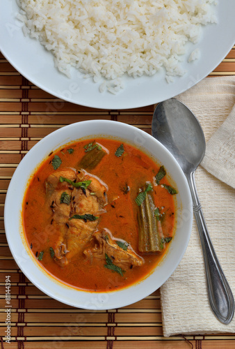 Trevally jest fish curry with white rice