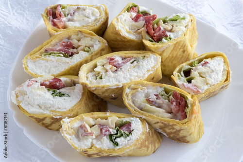 Rolls with cheese ,apple and bell pepper.