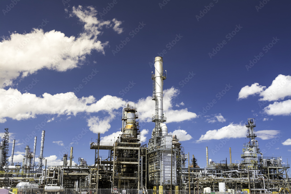 Fototapeta premium Details from an oild refinery