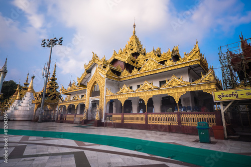 Shwedagon Pagoda repair every five years at a time so as not to