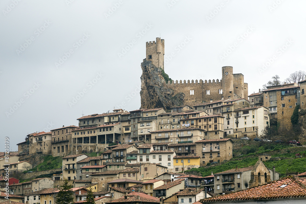 Fototapeta premium Castle of the city of Frias Burgos, Spain