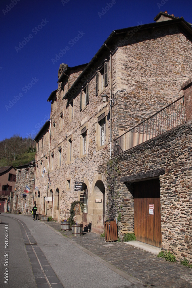 Conques et son abbatiale Conques et son abbatiale