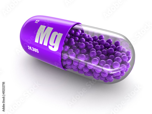 Vitamin capsule Mg (clipping path included).