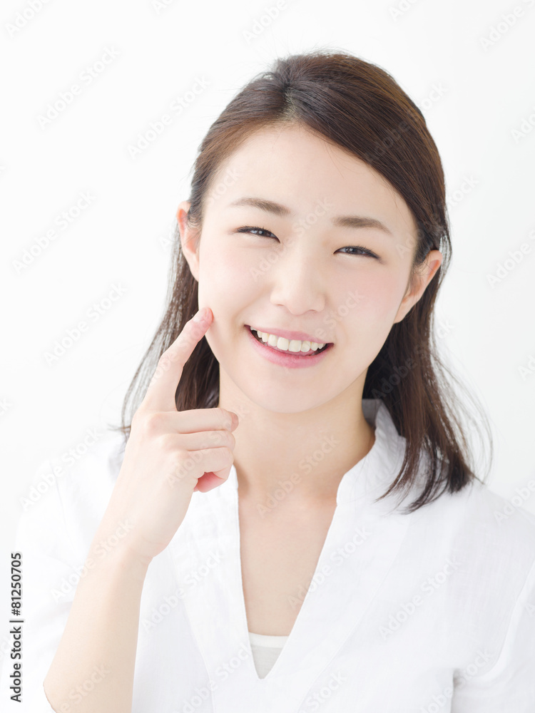 スキンケア・若い女性