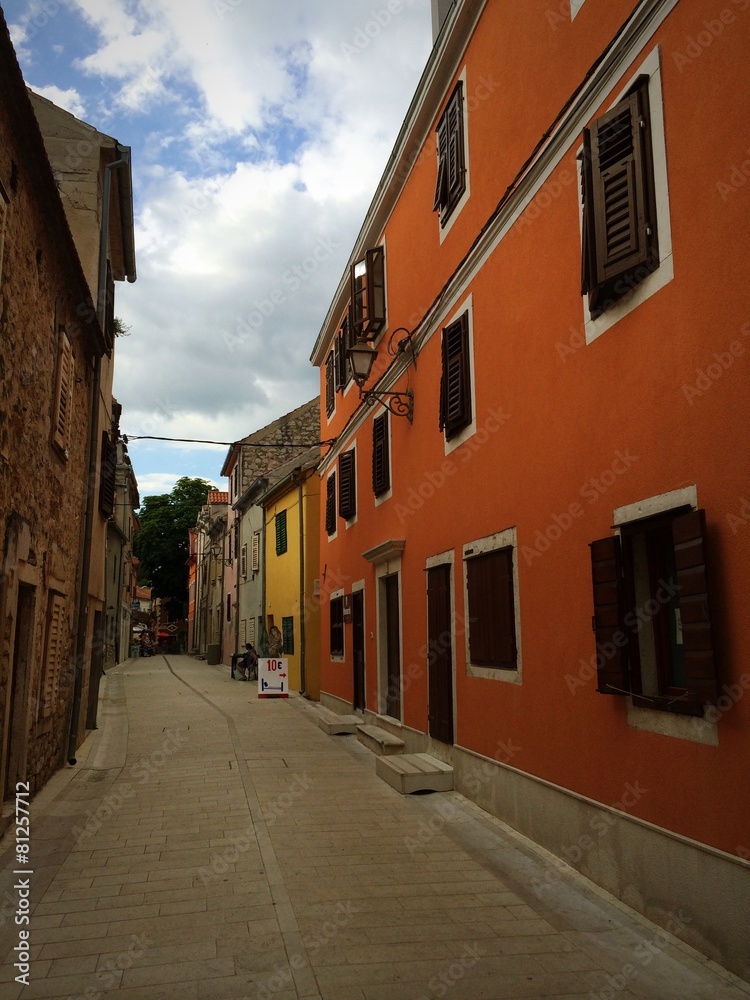 narrow street in the Croatian town