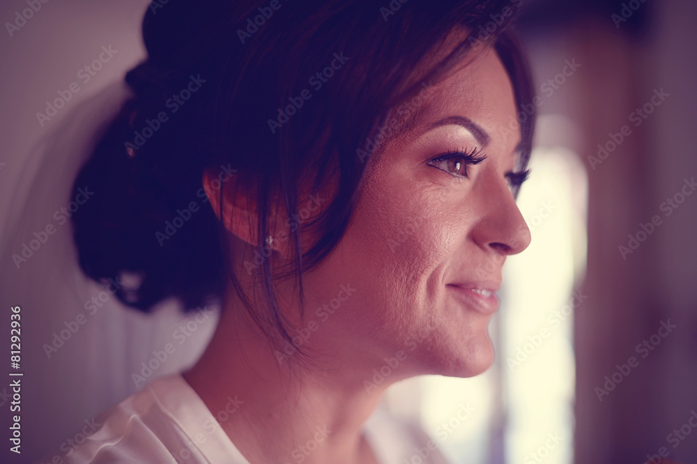 Bride wearing make up Bride wearing make up
