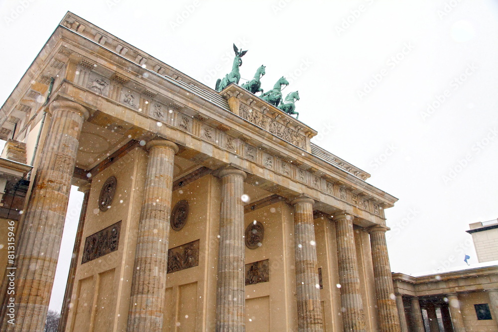 Snow in Berlin Brandenburg gate