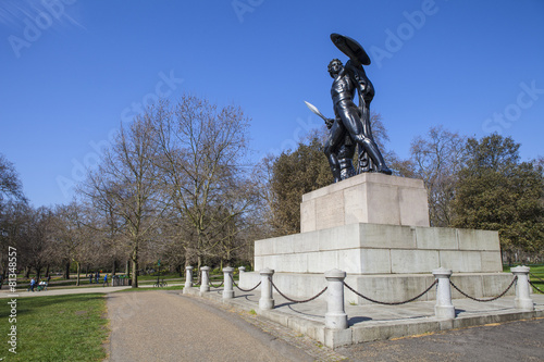 Wellington Monument in Hyde Park photo