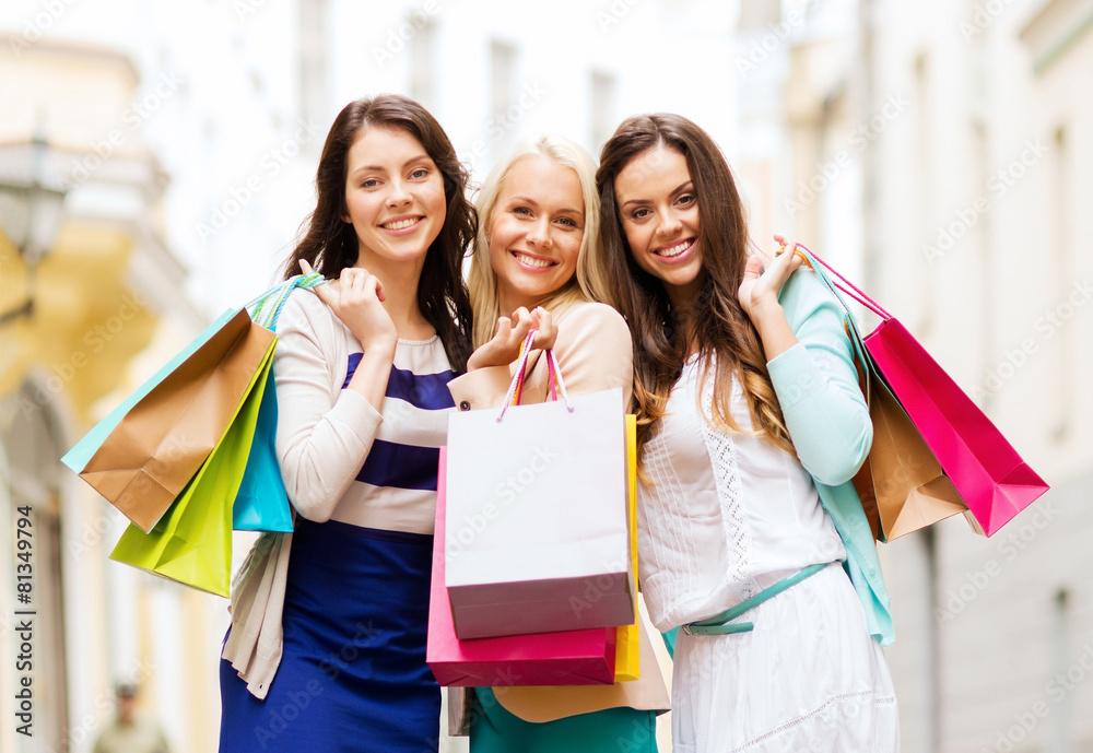 girls with shopping bags in ctiy girls with shopping bags in ctiy