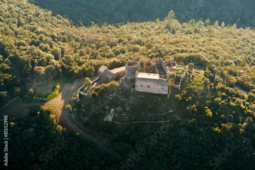 Tableau sur toile Château de Montalet, Les cévènnes vue du ciel