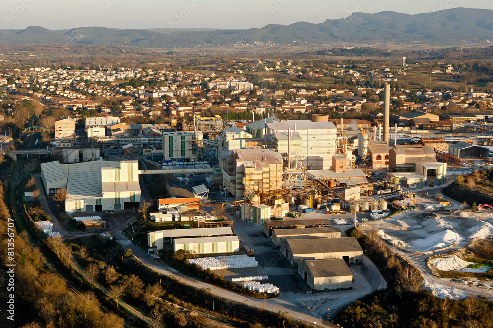 Obraz premium Salindres, Le Gard vue du ciel