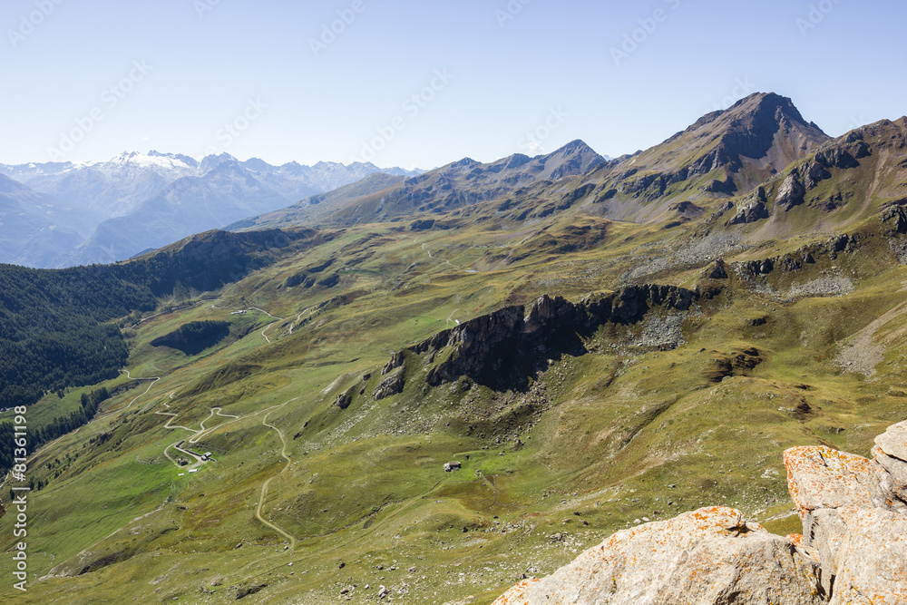 Panorama di montagna sul Mont Fallère