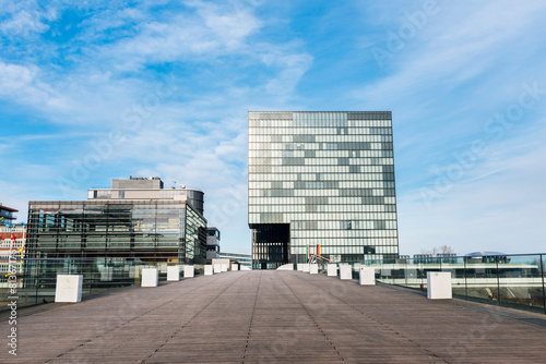 Modern architecture in Düsseldorf © Andrés García