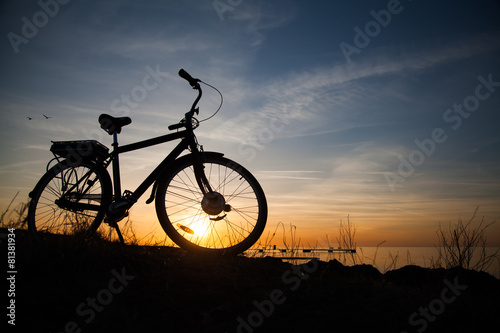 silhouette of a bike