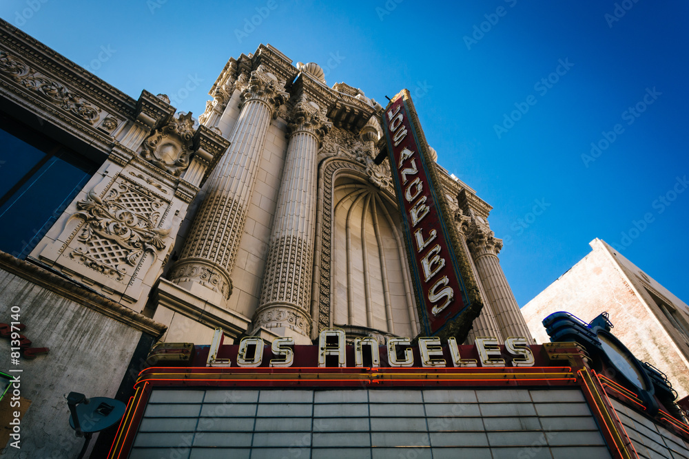 Naklejka premium The Los Angeles Theater, in downtown Los Angeles, California.