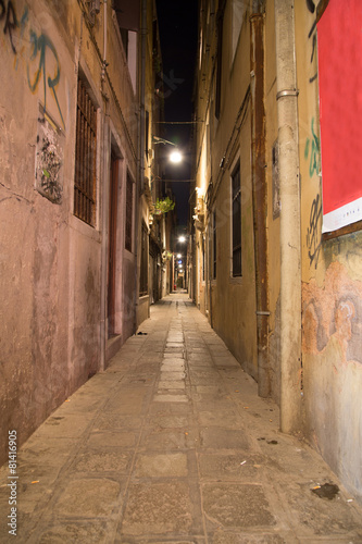 Narrow Allys in Venice at Night © mikecleggphoto