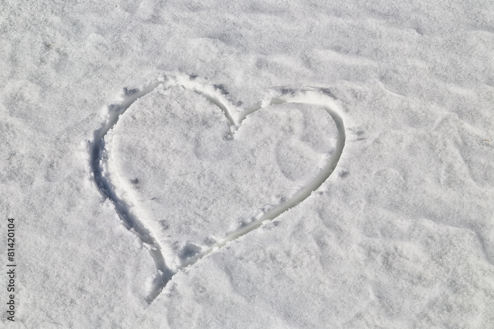 heart drawn in the snow