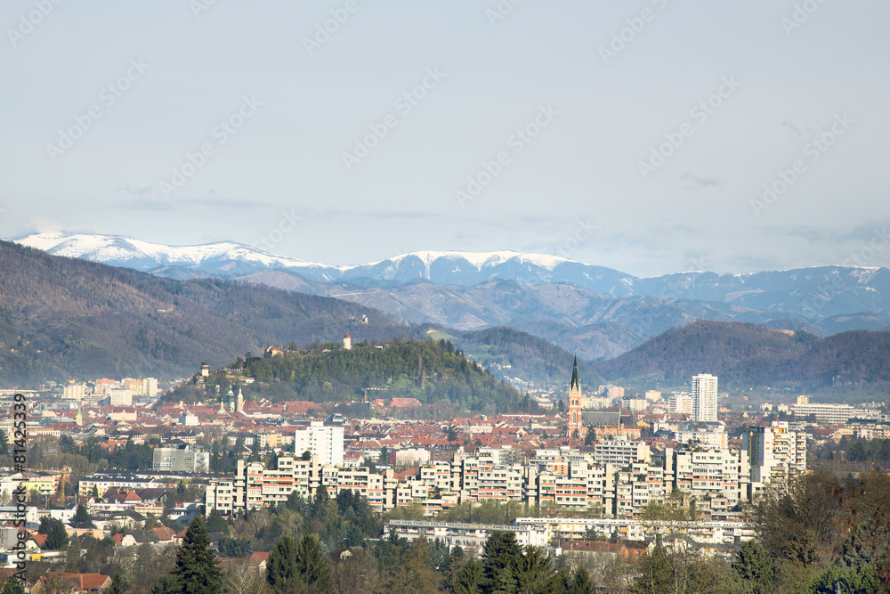 Panoramablick auf Graz un den Schlossberg
