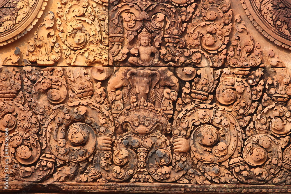 Bassorilievo frontone tempio Banteay Srei